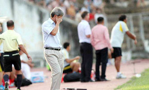 HLV Lê Thụy Hải: Chỉ có ai hèn kém mới phải đi đưa tiền