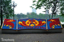 Hà Nội trang hoàng cờ hoa mừng đại lễ 30/4