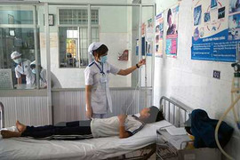 Quảng Ngãi: Thêm 28 người nhập viện do ngộ độc khi ăn bánh mì