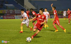 Công Vinh đáp trả Lê Thụy Hải, B.Bình Dương thắng hoành tráng