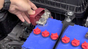 Tự lái xe đi du lịch dịp 30/4, cần chuẩn bị những gì?