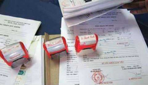 Thủ đoạn làm giả giấy tờ hàng loạt bệnh viện