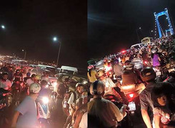 Đà Nẵng ngập rác sau đại tiệc pháo hoa