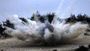 Bom nổ kinh hoàng ở Quảng Bình, 4 người thương vong