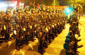 Ảnh: Hàng nghìn chiến sĩ tập trung trong đêm chờ diễu binh