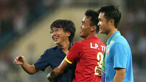 HLV Miura sáng giá hơn cả Công Vinh, Thành Lương?