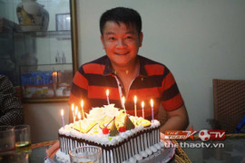 Văn Quyến bình dị trong sinh nhật tuổi 31