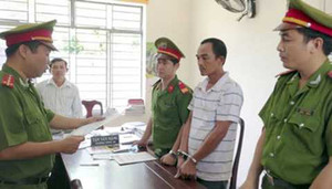 Bắt giam tài xế đâm nát xe Camry làm 6 người chết thảm