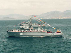 Clip: Hải quân Việt Nam trình diễn sức mạnh tàu tuần tra biển hiện đại