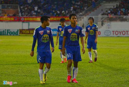 Patiyo xé toang hàng thủ HAGL gỡ hòa 1-1