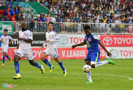 Ngoại binh mới toanh của HAGL mở tỷ số