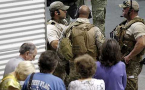 Xả súng tại cuộc thi biếm họa về nhà tiên tri Muhammad