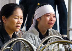 Cạn nước mắt ngày đón di cốt phi công Su-22 về đất mẹ