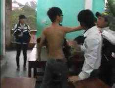 Hà Nội: Học sinh lớp 8 bị bạn đánh tử vong trong lớp