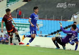 Công Vinh lập cú đúp nhấn chìm đàn em U23 Việt Nam