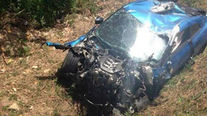 Thợ sửa xe phá nát siêu phẩm Nissan GT-R trị giá 1 triệu USD