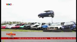 Mãn nhãn với màn trình diễn ô tô bay có thực