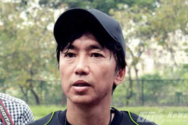 HLV Miura bắt đầu 'sợ' chấn thương