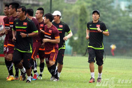 HLV Miura hết 'tuần trăng mật' với bóng đá Việt Nam