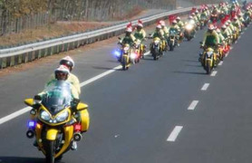 Bộ trưởng Đinh La Thăng: Thí điểm cho mô tô vào ba đường cao tốc