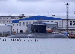 Tàu ngầm Kilo Đà Nẵng về Việt Nam