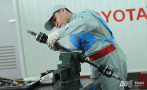 Công nghiệp ô tô Việt Nam chậm lớn vì đâu?