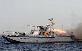 Hải quân Iran bắn tàu chở dầu của Singapore