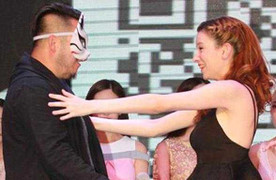 Tỷ phú Trung Quốc thuê diễn viên khiêu dâm làm trợ lý riêng