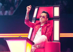 Tuấn Hưng phản pháo khi bị chê không hoạt ngôn ở The Voice