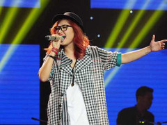 Giọng hát Việt: Mr Đàm 'hả hê' khi 'cướp' được thí sinh từ tay Tuấn Hưng