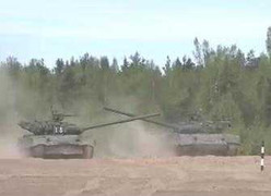 Xem xe tăng Nga khoe 'vũ đạo' trên thao trường