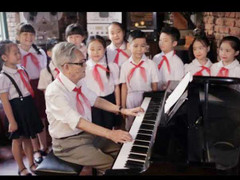 1.250 thiếu nhi, nghệ sĩ hát 'Ai yêu Bác Hồ Chí Minh hơn thiếu niên, nhi đồng'