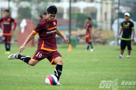 Công Phượng được bố động viên tập trung cho SEA Games 28