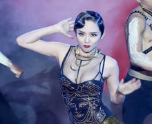 Tóc Tiên mang 'Vũ điệu cồng chiêng' gây sốt đến Bài hát yêu thích