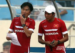 Miura 'ký nháy' cho 20 cầu thủ đi SEA Games 28