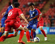 Đá hỏng 11m, Thái Lan ấm ức ôm hận trước Triều Tiên