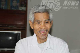 'Tao với mày cùng chết' - Bí quyết tự chữa ung thư lạ lùng của một giáo viên