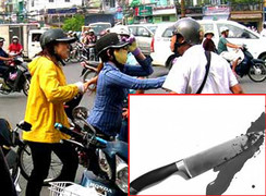 Va chạm giao thông, 3 thiếu nữ xách dao trả thù