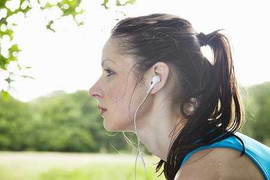 Đổ mồ hôi nhiều, nên ăn gì và không ăn gì?