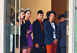 Đời bĩ cực của những người đẹp Hoa ngữ bị ép đi khách