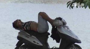 Muôn cách tránh nóng của người Thủ đô