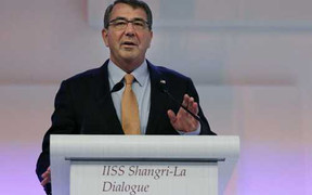 Bộ trưởng Quốc phòng Mỹ chỉ trích Trung Quốc lập đảo chiếm Biển Đông