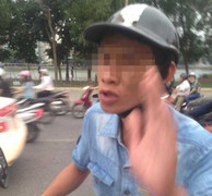 Lộ diện danh tính kẻ chuyên chặn xe con 'xin đểu' ở Hà Nội