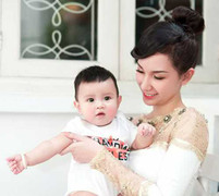 Quỳnh Chi mong phía nhà chồng sẽ giao con trai cho cô