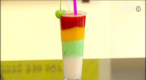 Hướng dẫn làm sinh tố nhiều màu ngon, bổ, mát