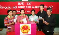 Phải có quy định tránh 'quân xanh, quân đỏ' trong bầu cử đại biểu Quốc hội