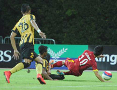 U23 Việt Nam dính hàng loạt pha phạm lỗi ác ý