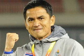 Kiatisak bất ngờ khi U23 Malaysia chơi tử thủ