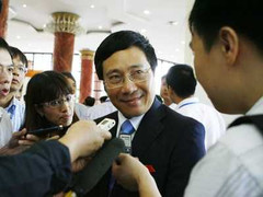 Phó Thủ tướng Phạm Bình Minh sẽ báo cáo về tình hình Biển Đông