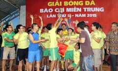 Liên quân báo chí Nghệ An vô địch Giải Bóng đá Báo chí miền Trung